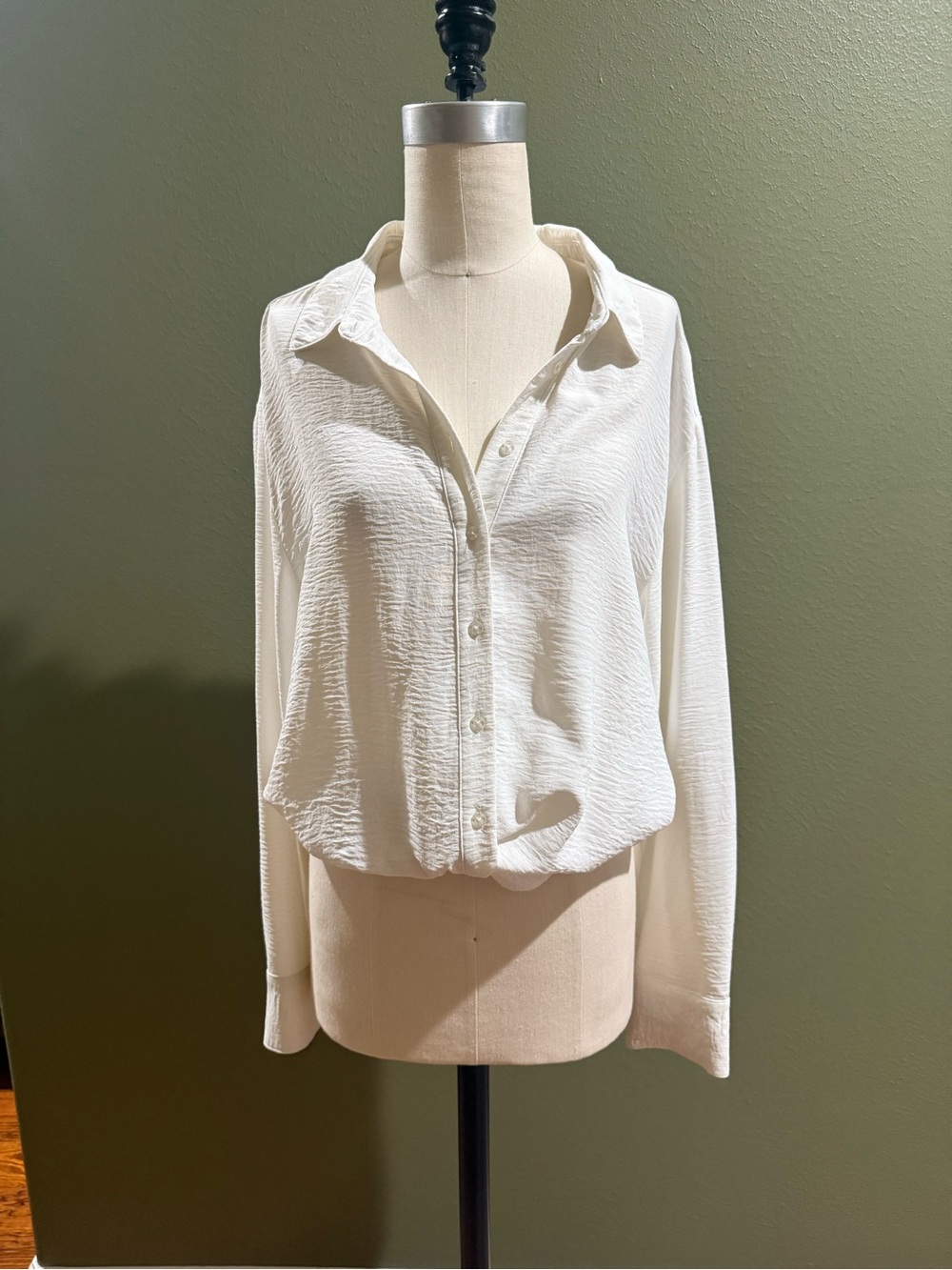 Calvin Klein Cream Button-Down Textured Blouse